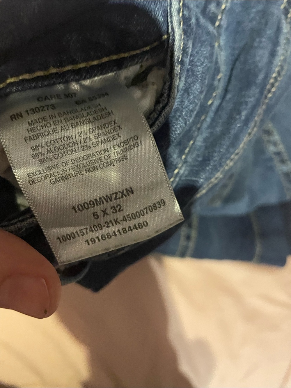 Wrangler Blue Denim Jeans - Medium Blue Wash - Picture 3 of 3
